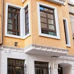 Hotel Pera