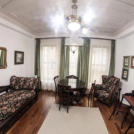 Pera Hotel