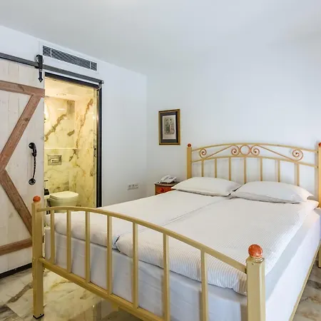 Pera 4* Стамбул